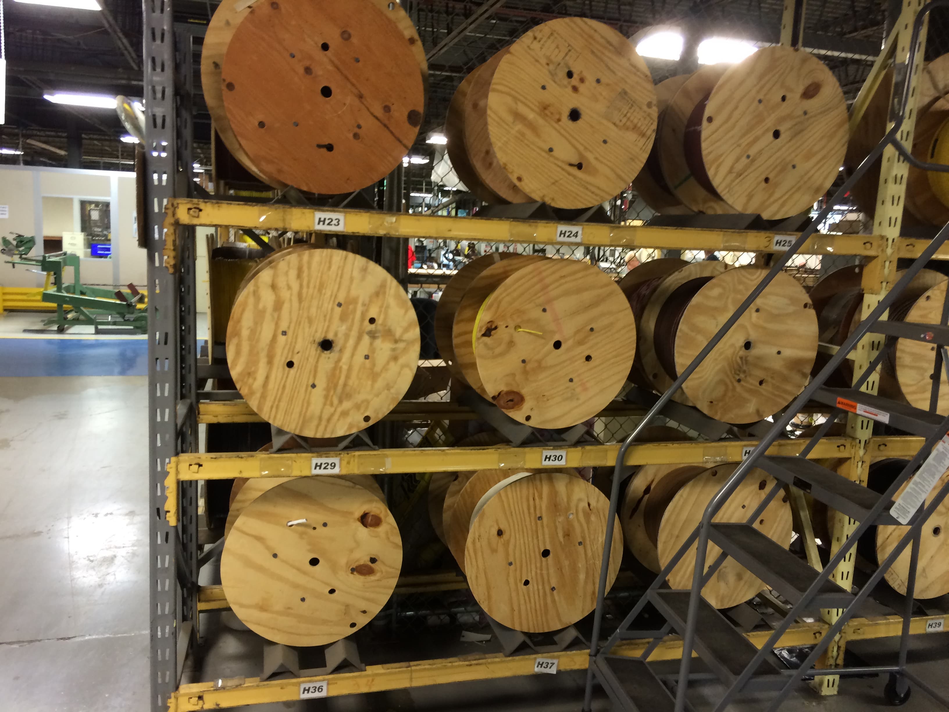 Pallet Rack Drum Cradle Warehouse Rack and Shelf